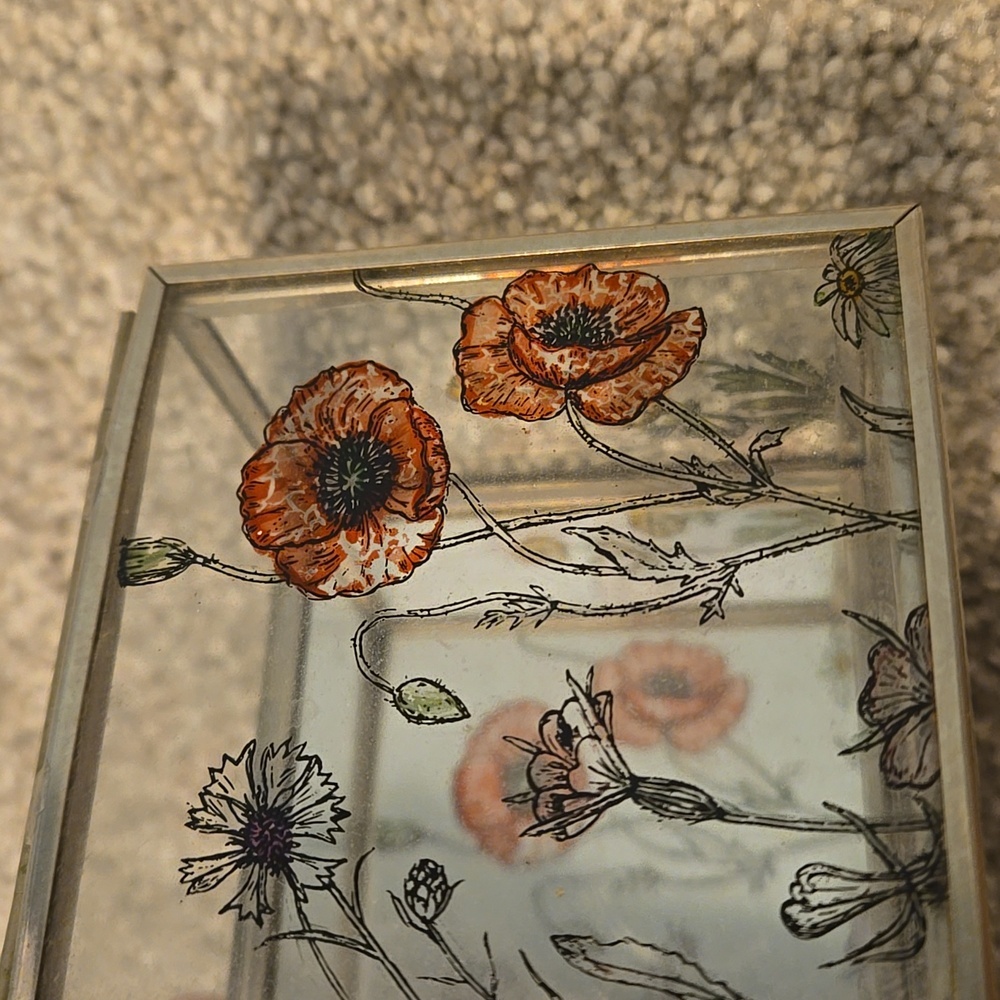 Vintage 1980s DML Stained Glass Mirror Trinket Box Flower Hand Design - Picture 4 of 4